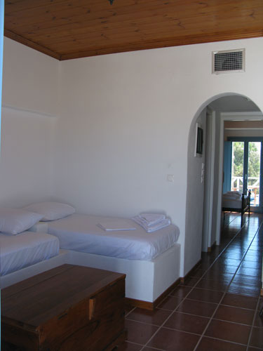 Details, pictures and price of the apartment&nbsp;Captain Superior Suite, Paros n.3