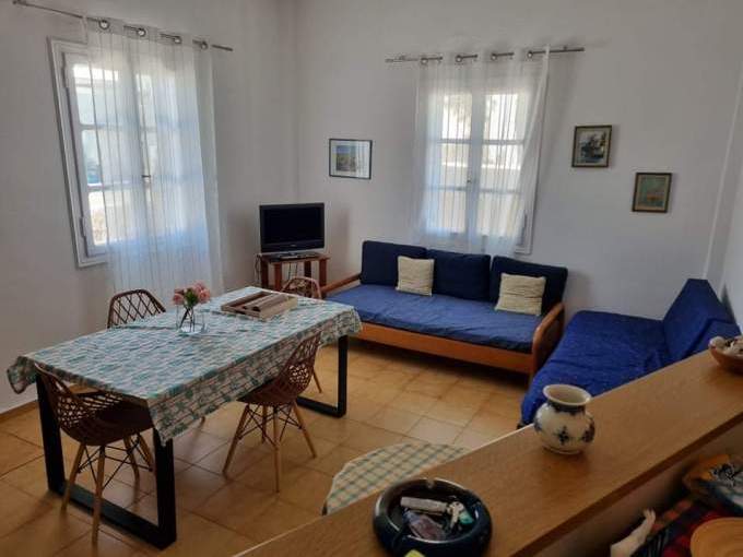 Details, pictures and price of the house Casa Irini in Syros , Paros n.8